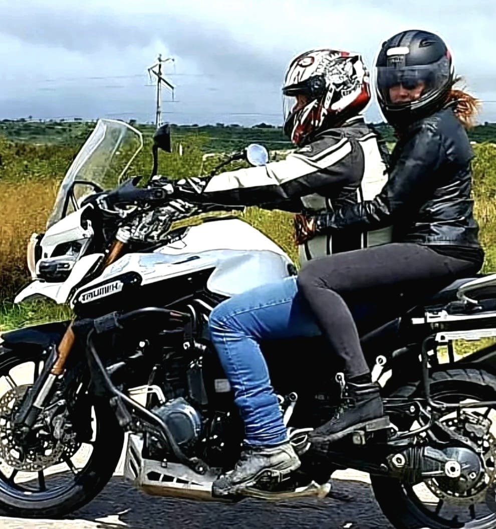 A dois na estrada