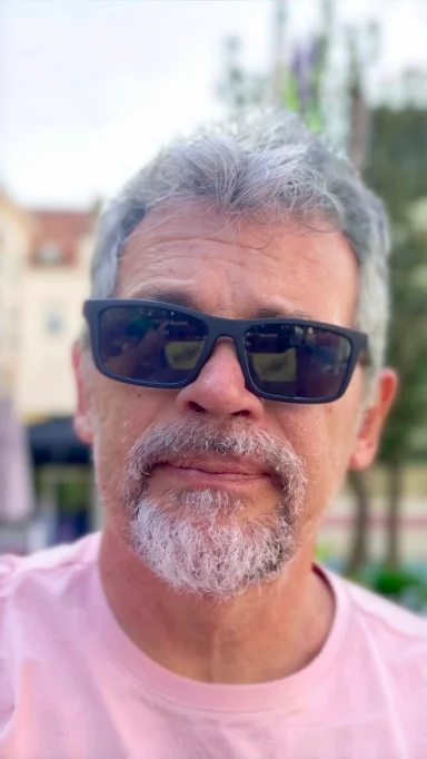 Roberto, co-fundador